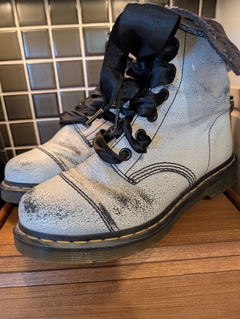 Dr. Martens Aimilita Fold Down Boots,9